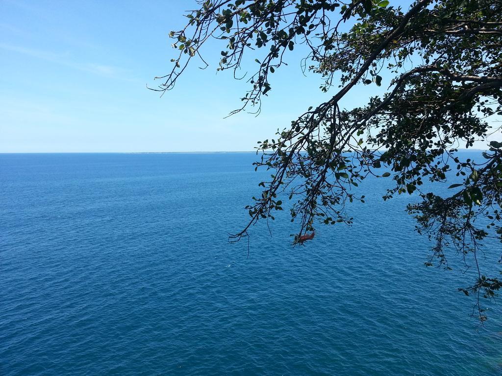 Neem Beach House Trincomalee Esterno foto