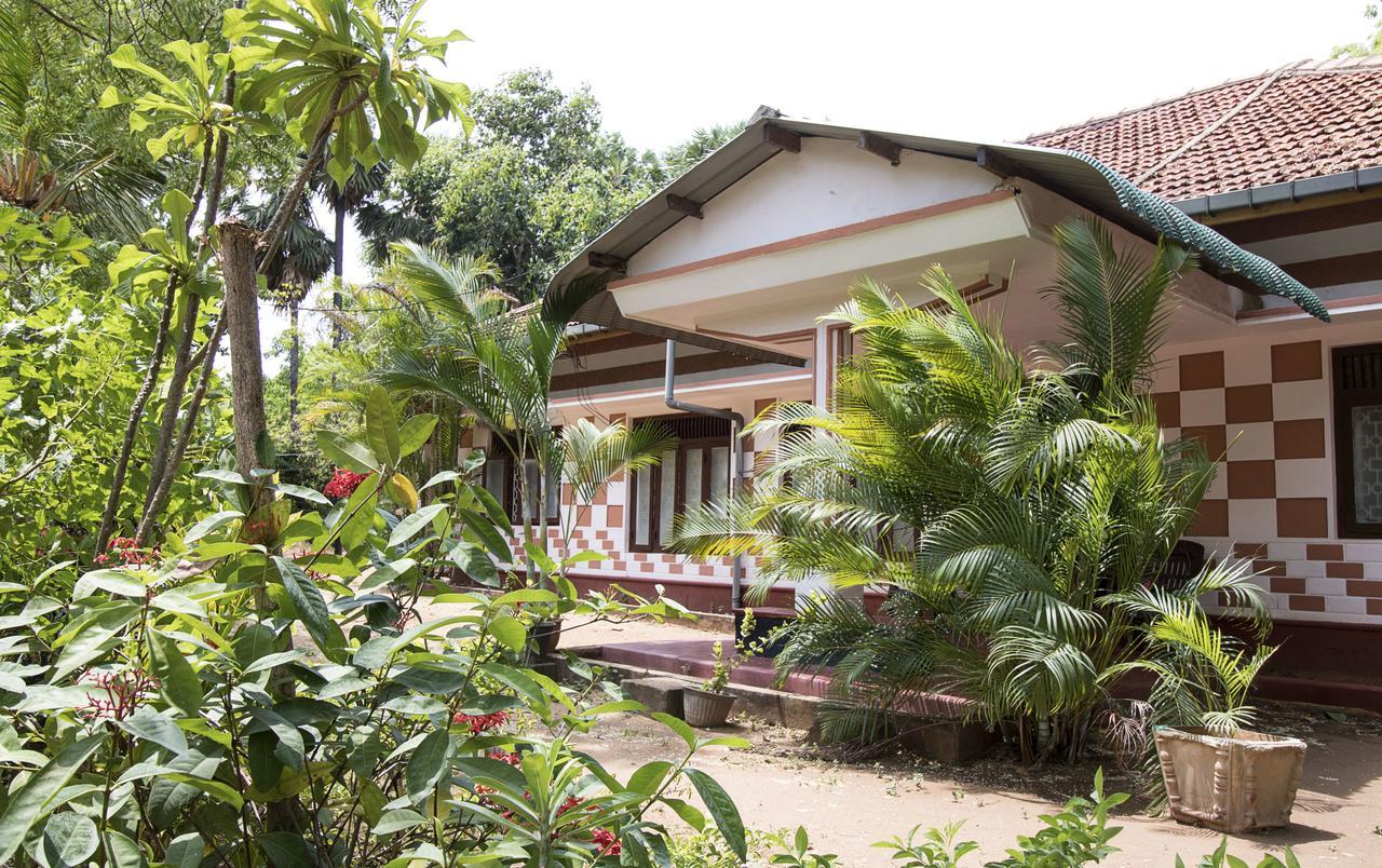 Neem Beach House Trincomalee Esterno foto