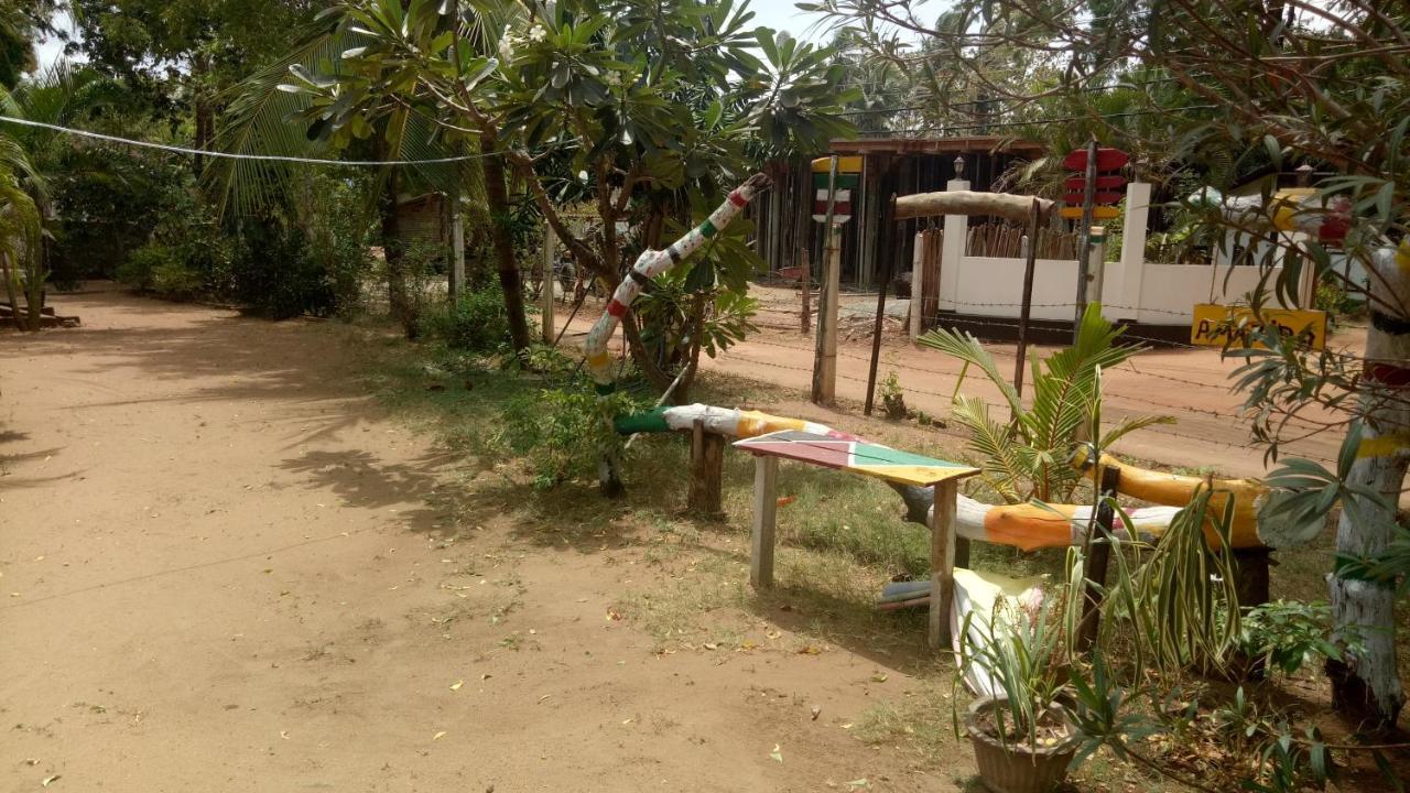 Neem Beach House Trincomalee Esterno foto